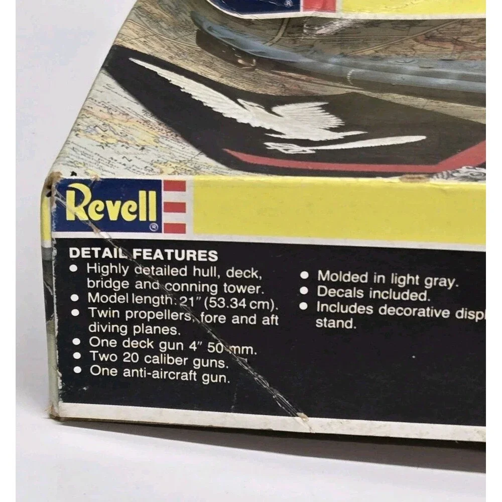 Revell 1:180 U.S.S. Lionfish Plastic Model Kit #5228 [U5]
